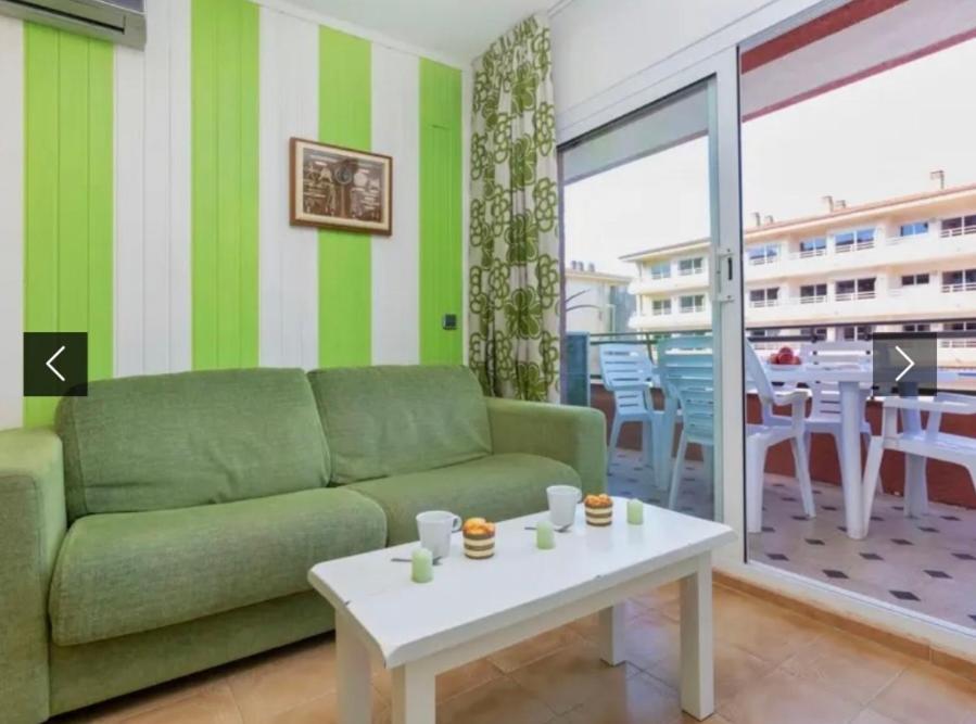 Apartamento Familiar Torroella De Montgri Exterior photo